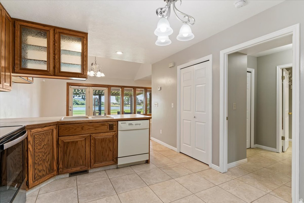 307 WILLOW WAY Pleasant View, UT 84414