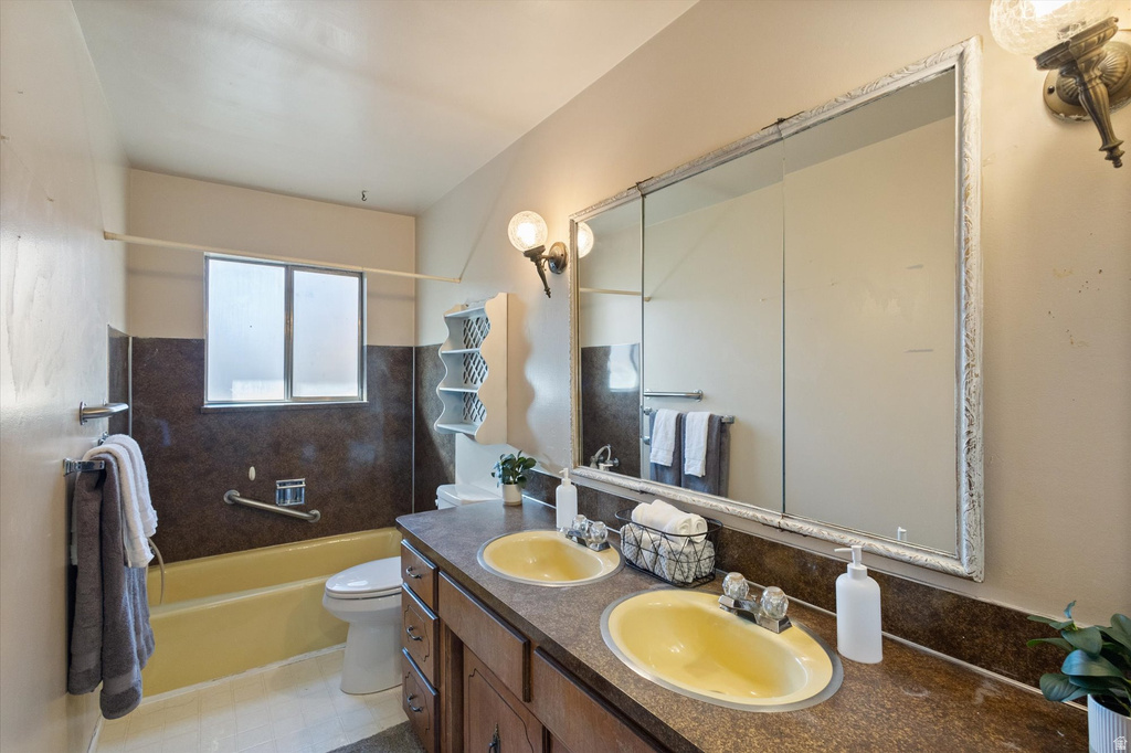 295 N 200 E Nephi, UT 84648