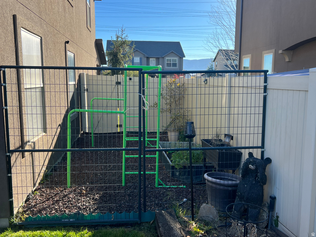 811 E SANDHILL CT #201 Lehi, UT 84043