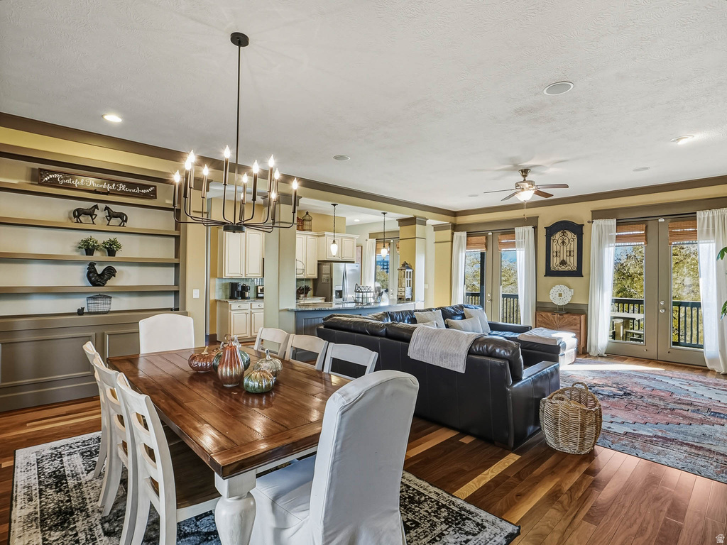 10566 S LAKE AVE South Jordan, UT 84009