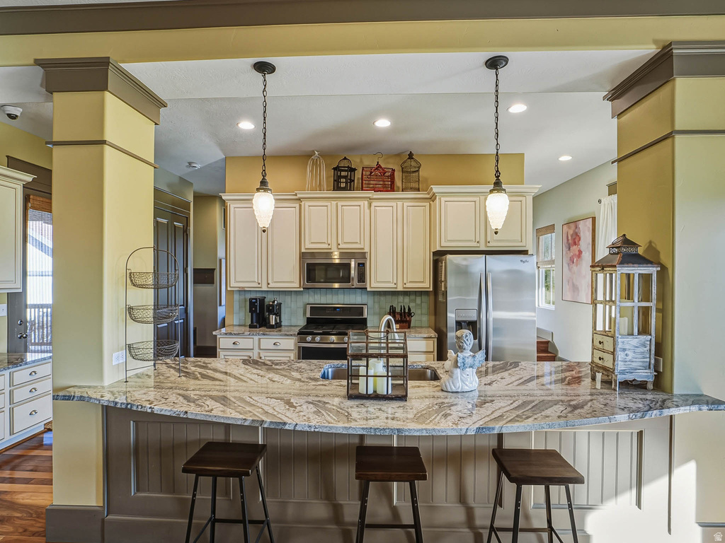 10566 S LAKE AVE South Jordan, UT 84009