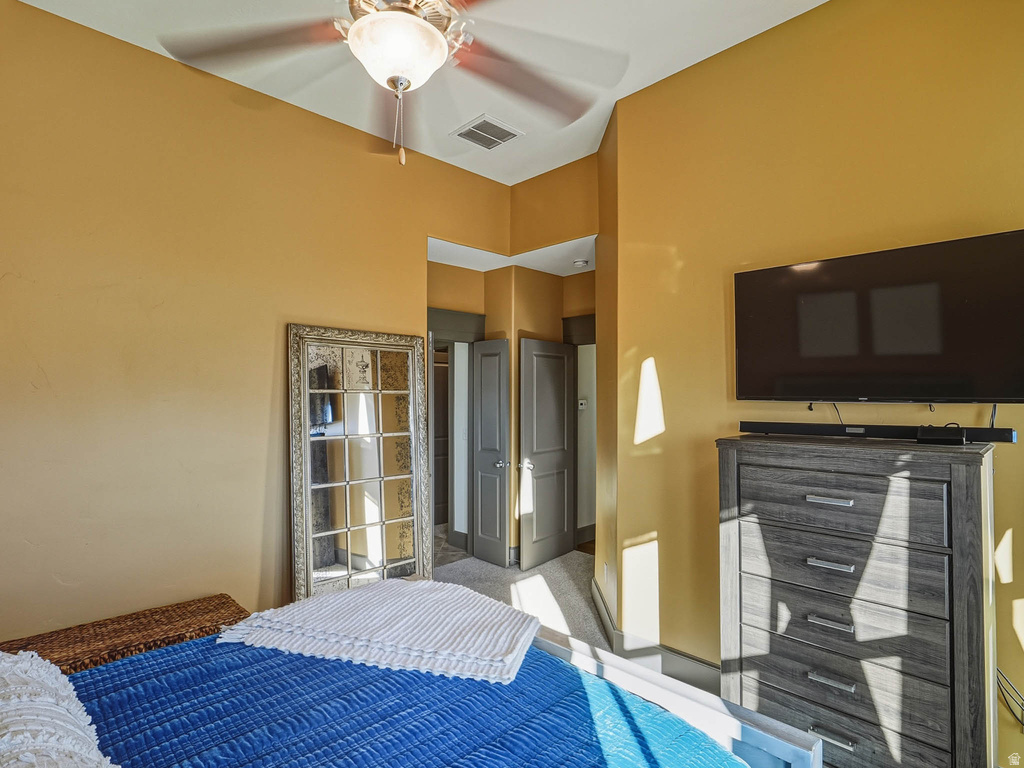 10566 S LAKE AVE South Jordan, UT 84009