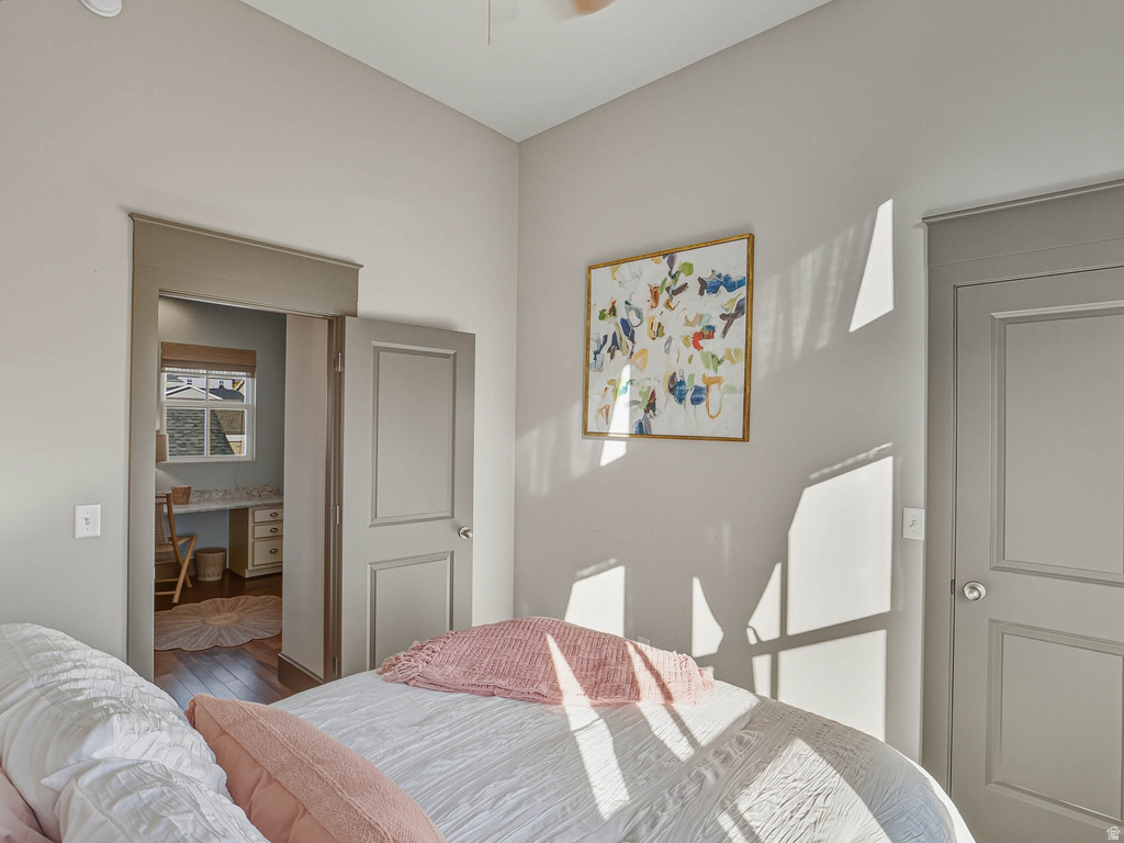 10566 S LAKE AVE South Jordan, UT 84009