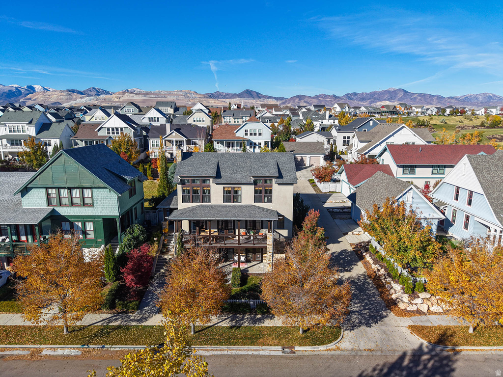 10566 S LAKE AVE South Jordan, UT 84009