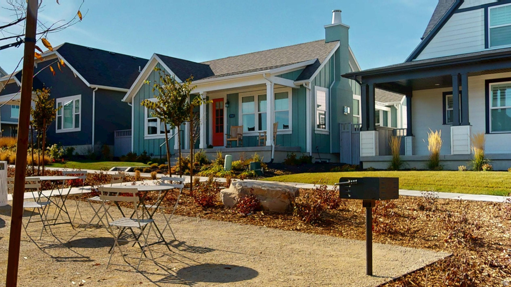 7047 W SWANSEA RD South Jordan, UT 84009