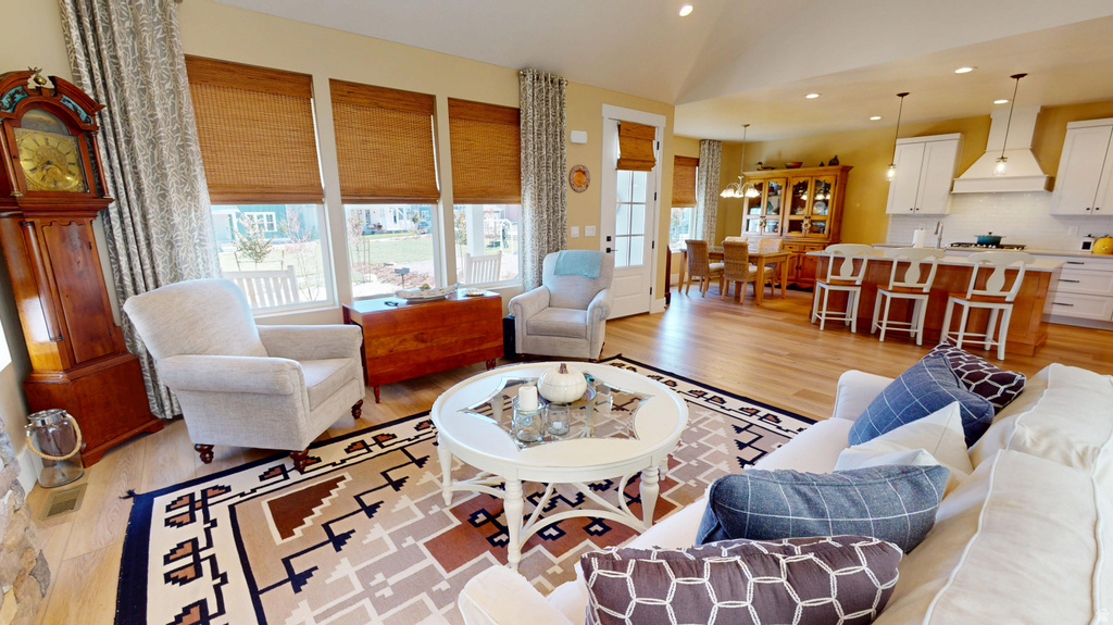 7047 W SWANSEA RD South Jordan, UT 84009