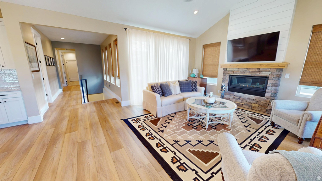 7047 W SWANSEA RD South Jordan, UT 84009