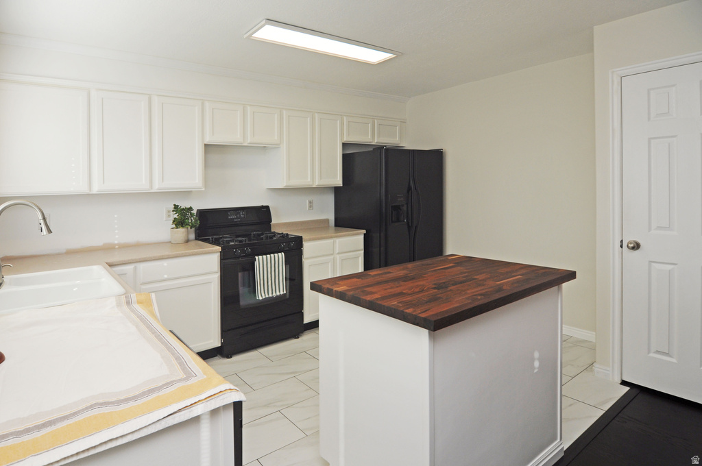 935 LONGLEAF DR North Salt Lake, UT 84054