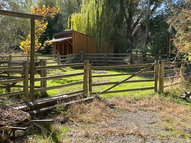 185 N WATERHOLE WAY Grantsville, UT 84029