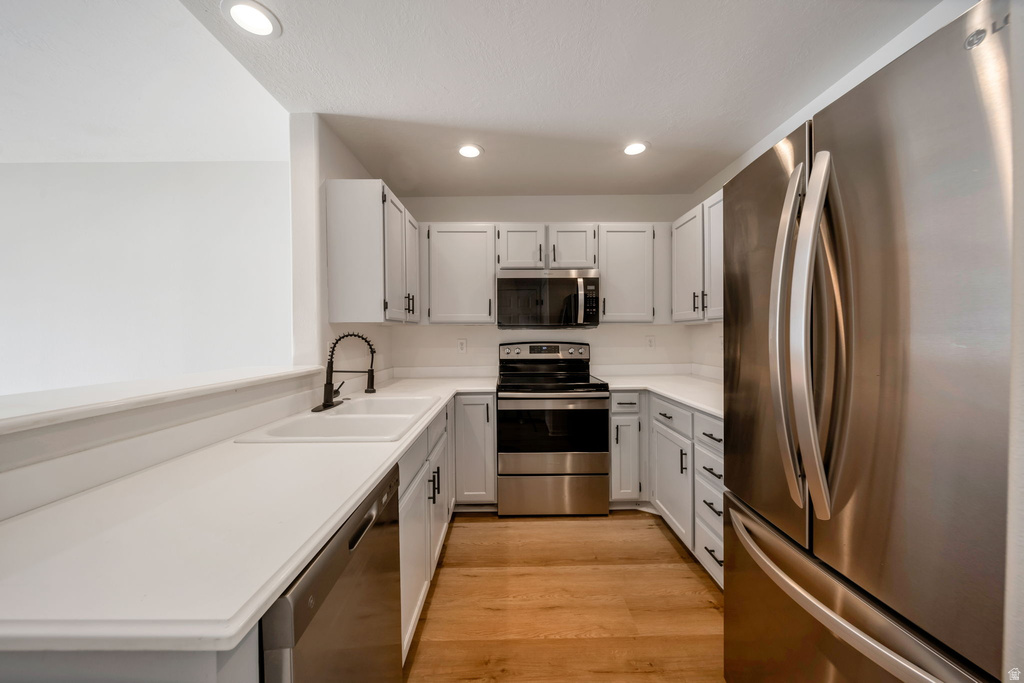 964 W BIG RIVER CT #UNIT 2 South Salt Lake, UT 84119