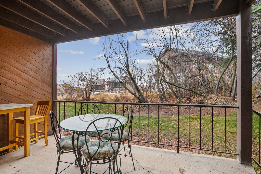 2500 CANYONS RESORT DR #J4 Park City, UT 84098