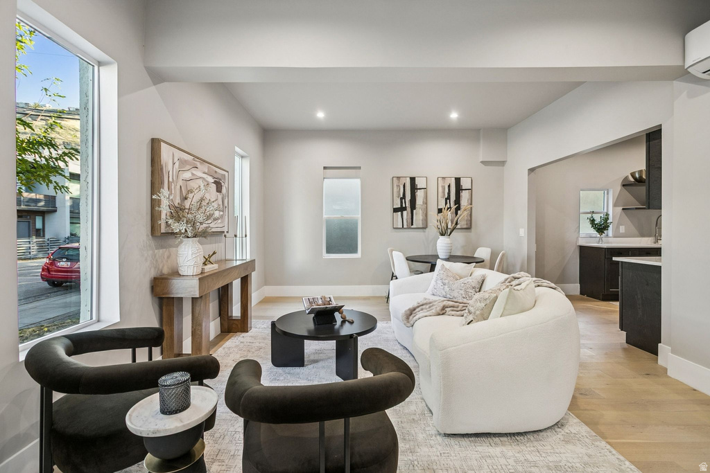 341 W REED AVE Salt Lake City, UT 84103