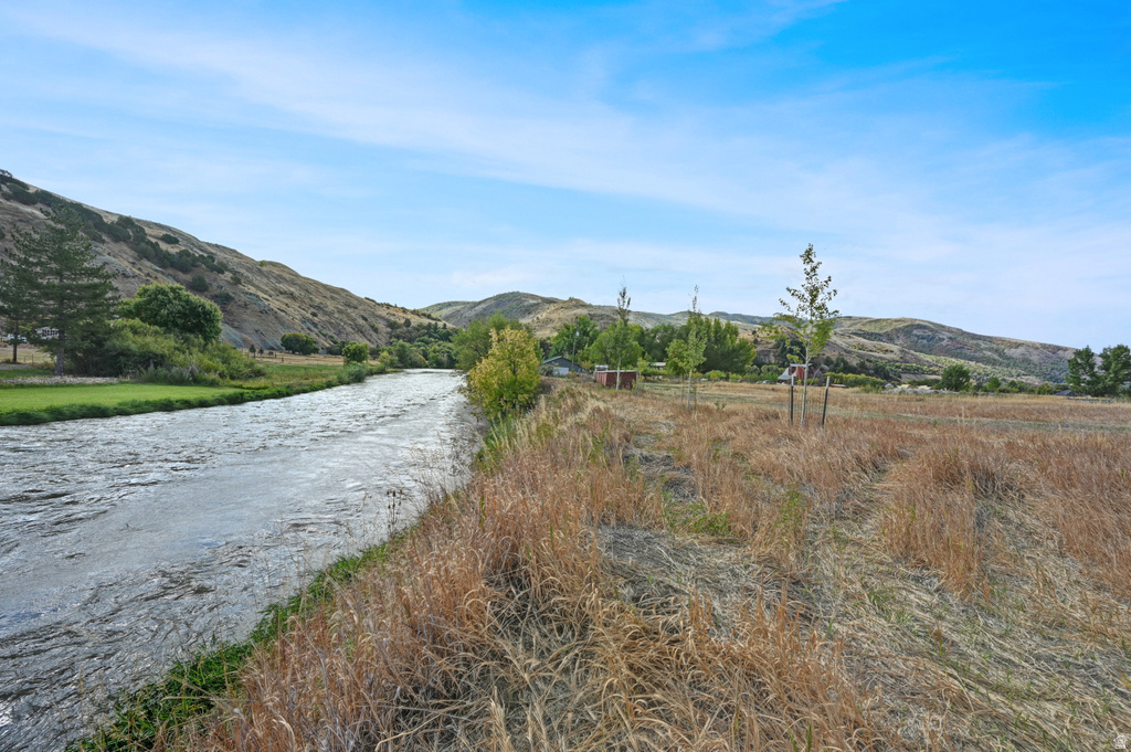 3864 E HIGHWAY 36 Preston, ID 83263