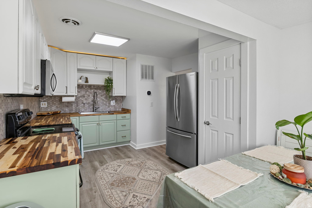 10165 S ZINNIA WAY Sandy, UT 84094