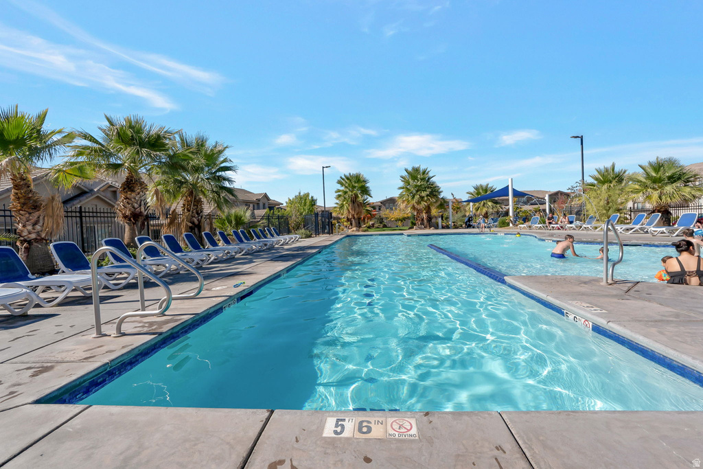 1907 E HOLIDAY LN Washington, UT 84780