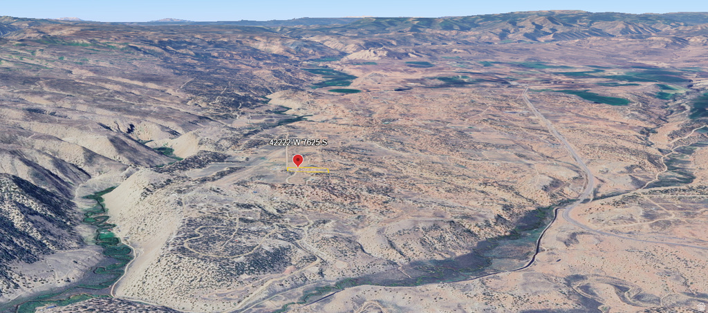 View of property location featuring mountains