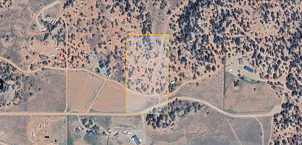 Map of property location featuring property parcel outlined