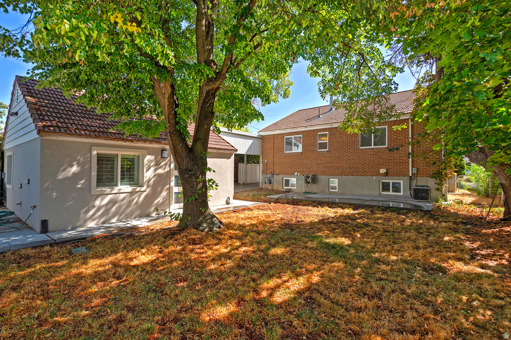 755 E ZENITH AVE Salt Lake City, UT 84106