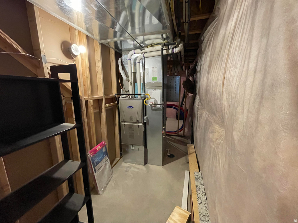 394 W PARKWAY DR Kaysville, UT 84037