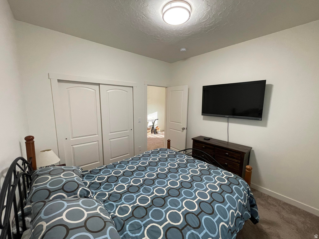 394 W PARKWAY DR Kaysville, UT 84037