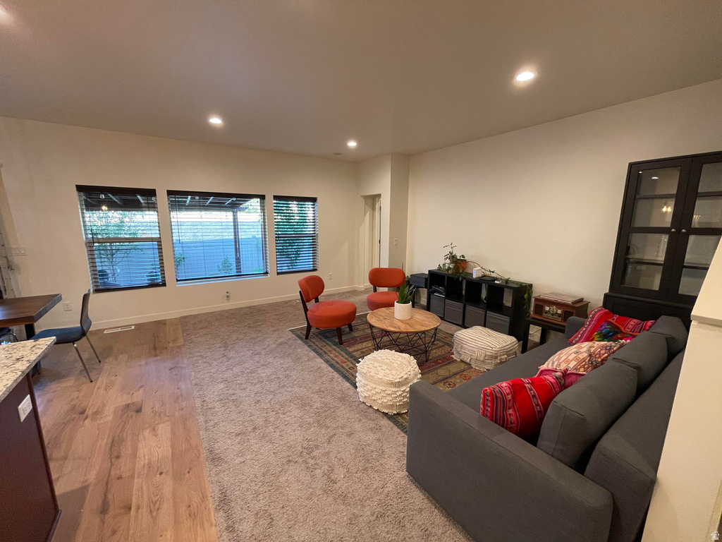 394 W PARKWAY DR Kaysville, UT 84037