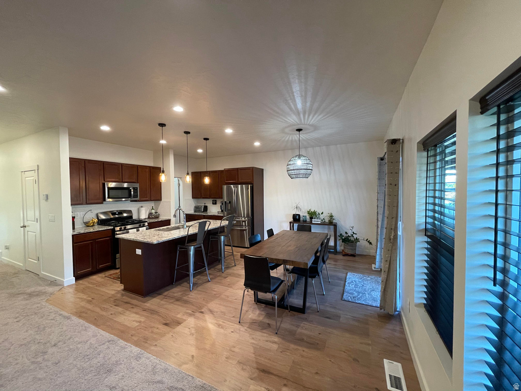 394 W PARKWAY DR Kaysville, UT 84037