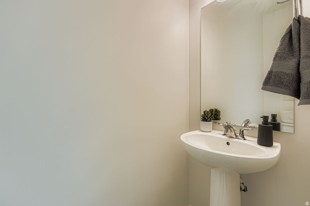 7587 S BEAR GULCH RD #162 West Jordan, UT 84081