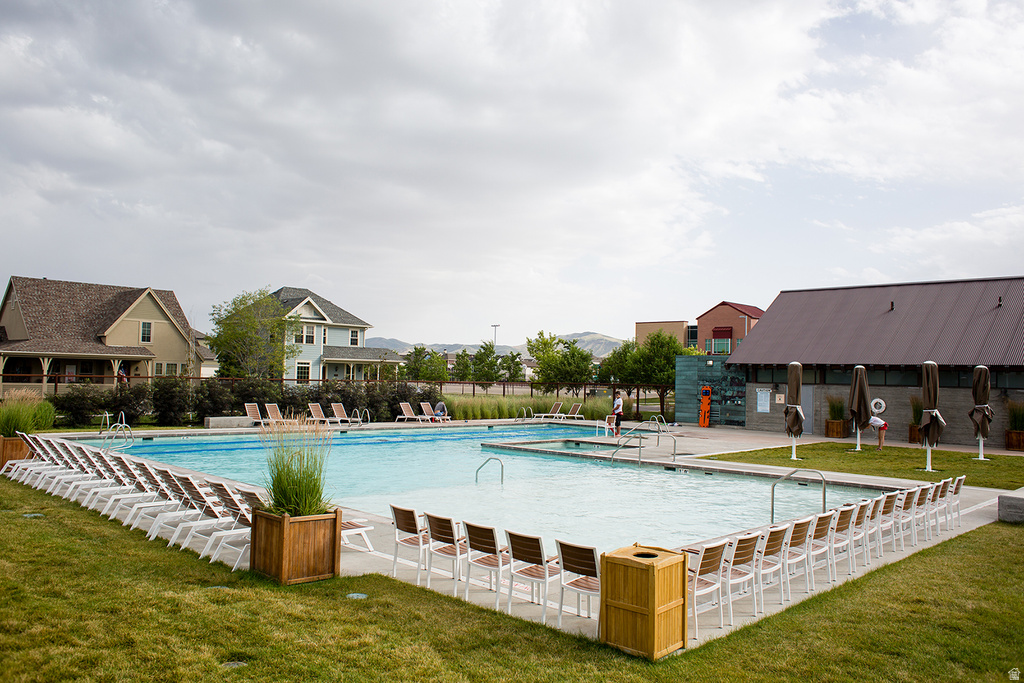 11199 S RUMMY WAY #319 South Jordan, UT 84009