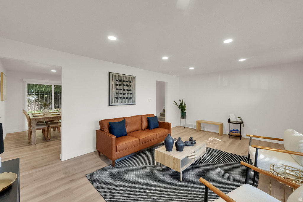 398 W PAUL AVE Layton, UT 84041