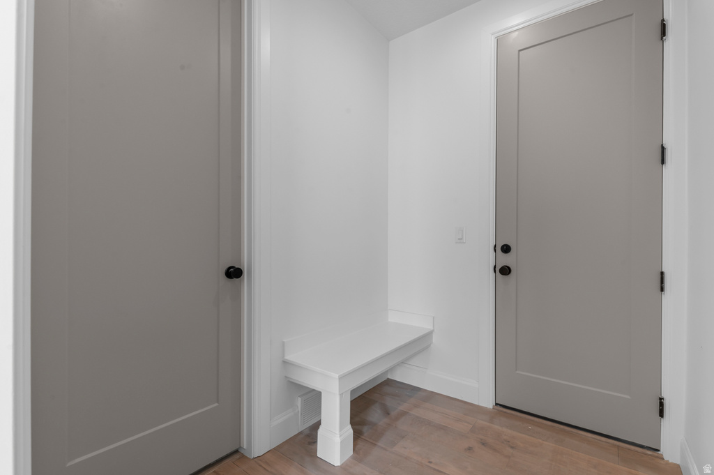 34 S PRESTON ST Kaysville, UT 84037