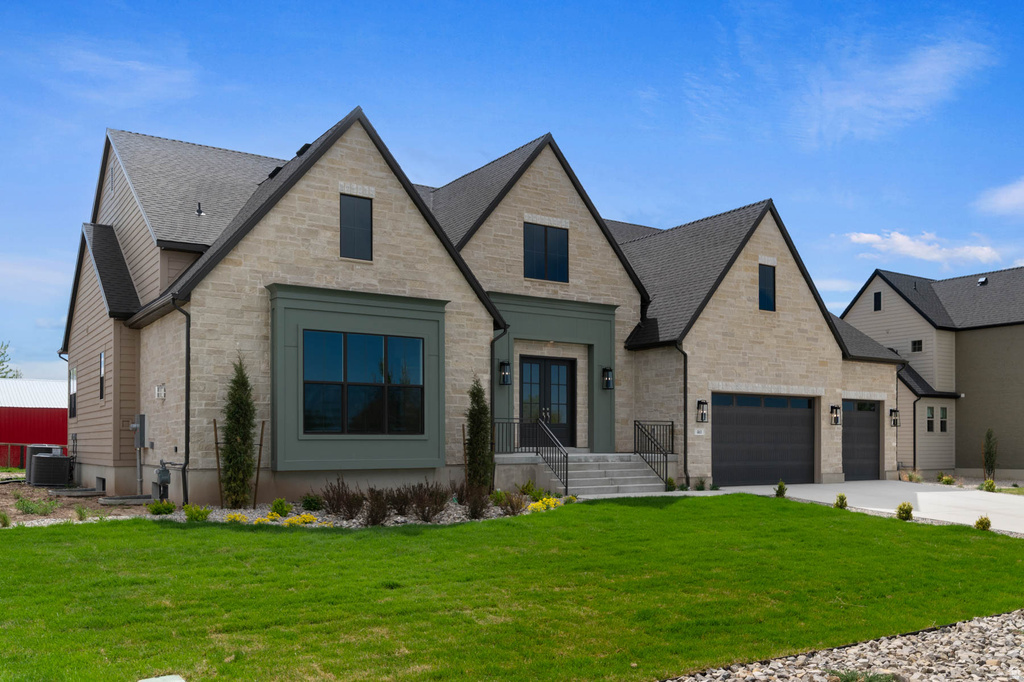 461 W SUMMIT LN Kaysville, UT 84037