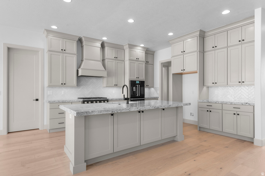 238 W 3175 N Pleasant View, UT 84414