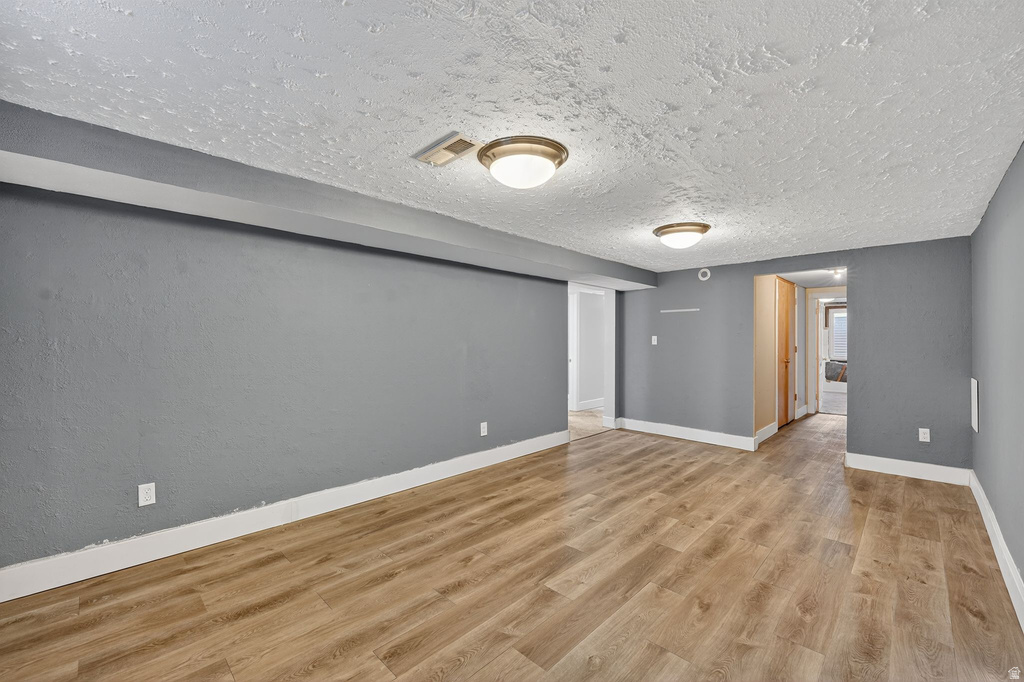 5888 S SAGEWOOD Murray, UT 84107