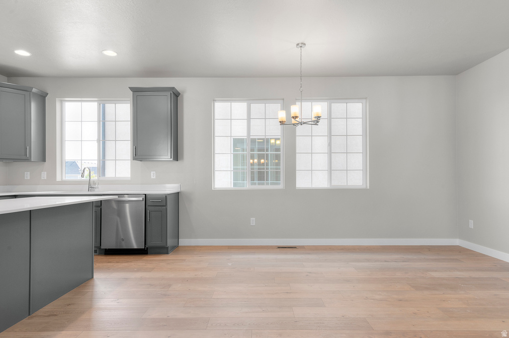 1043 W SPARROW WAY Stansbury Park, UT 84074