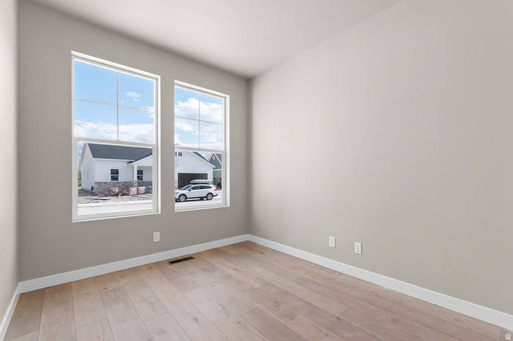 590 W JUNEGRASS LN Stansbury Park, UT 84074