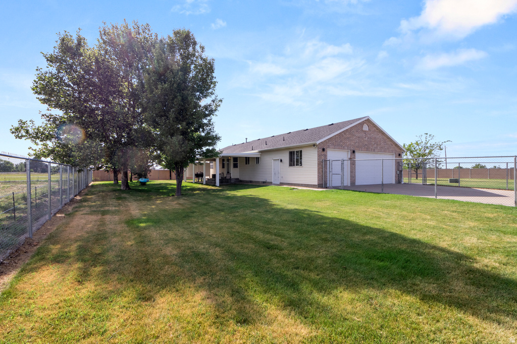 5335 W 5500 S Hooper, UT 84315