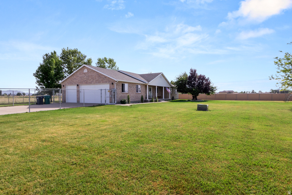 5335 W 5500 S Hooper, UT 84315