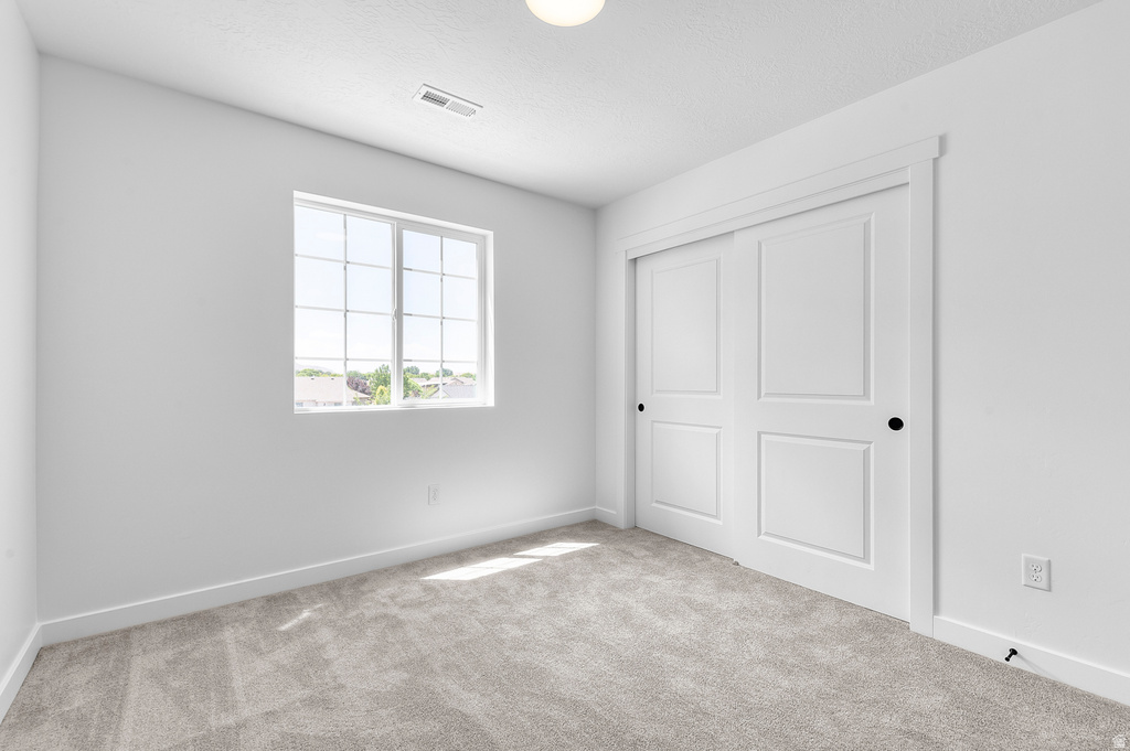 7816 W 2820 S Magna, UT 84044