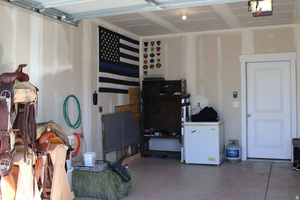 211 W 3150 S Nibley, UT 84321