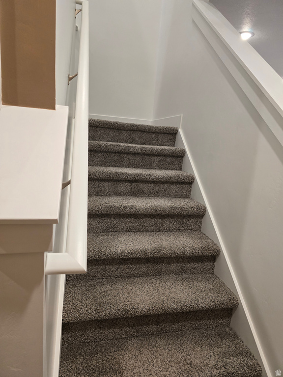 211 W 3150 S Nibley, UT 84321