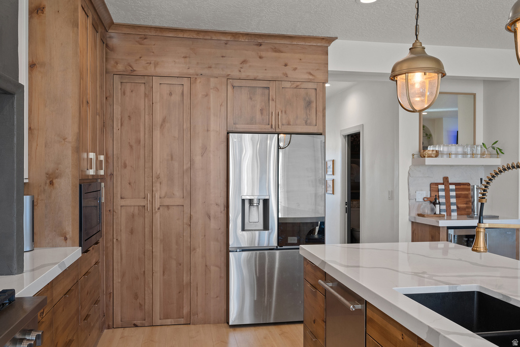 500 S CENTER ST Lehi, UT 84043