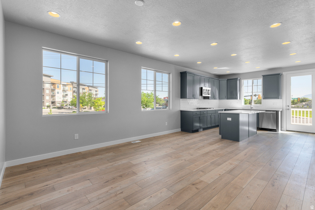 3622 W HARVEST GOLD WAY Riverton, UT 84065