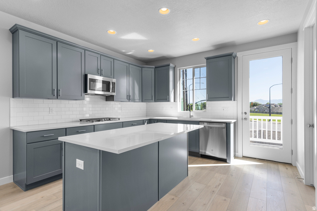 3622 W HARVEST GOLD WAY Riverton, UT 84065