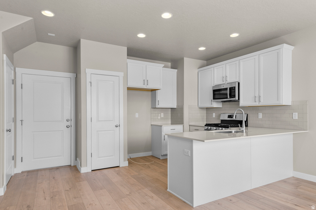 6568 W RAYNOLDS PEAK WAY West Jordan, UT 84081