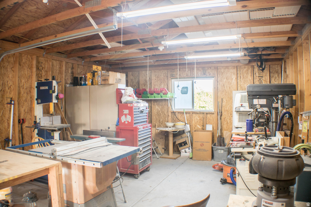 971 N 2300 W Tremonton, UT 84337