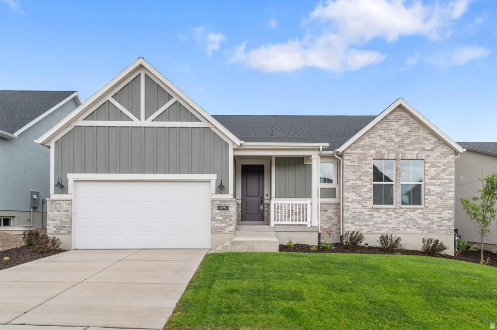 6694 W Broad Stem Way