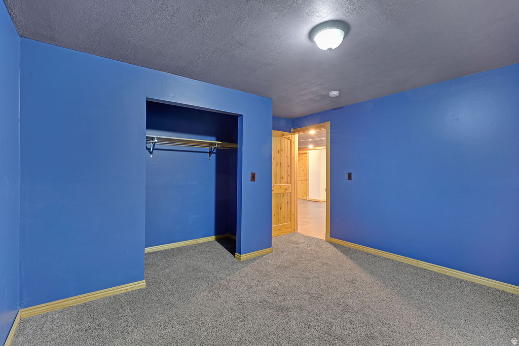 889 E BEN LOMOND AVE South Ogden, UT 84403