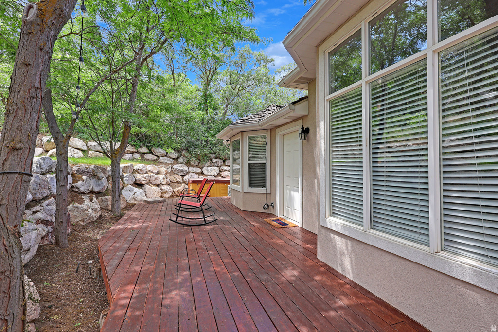 889 E BEN LOMOND AVE South Ogden, UT 84403