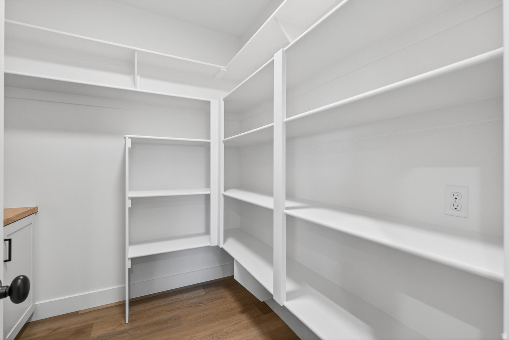 295 E 300 S Santaquin, UT 84655