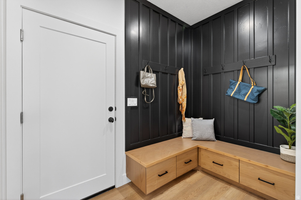 295 E 300 S Santaquin, UT 84655